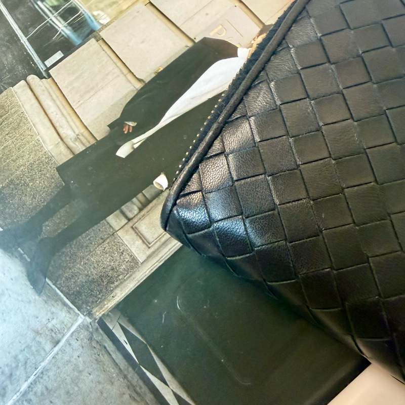✔️BOTTEGA VENETA BV 寶緹嘉經典編織拉鍊長夾 黑-30
