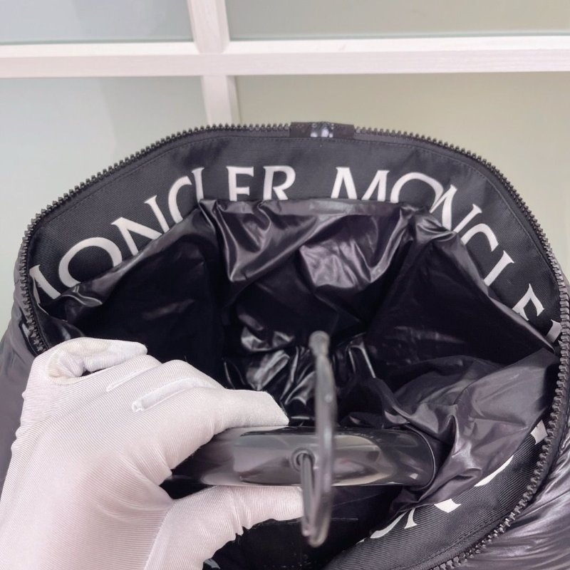 Moncler FW22 Clair 黑色亮面連帽短款羽絨外套2碼 全新閒置配件塵袋-2