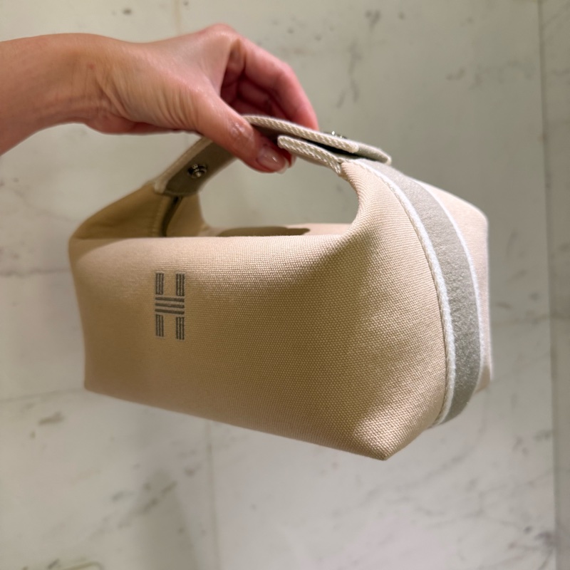 Hermes 97/98新 閒置小號 米色 盥洗包/便當盒-1