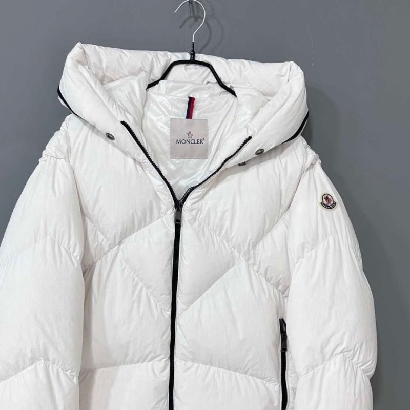 Moncler 白色新款袖標麵包羽絨服2碼胸圍120衣長64 99新配件塵袋-2