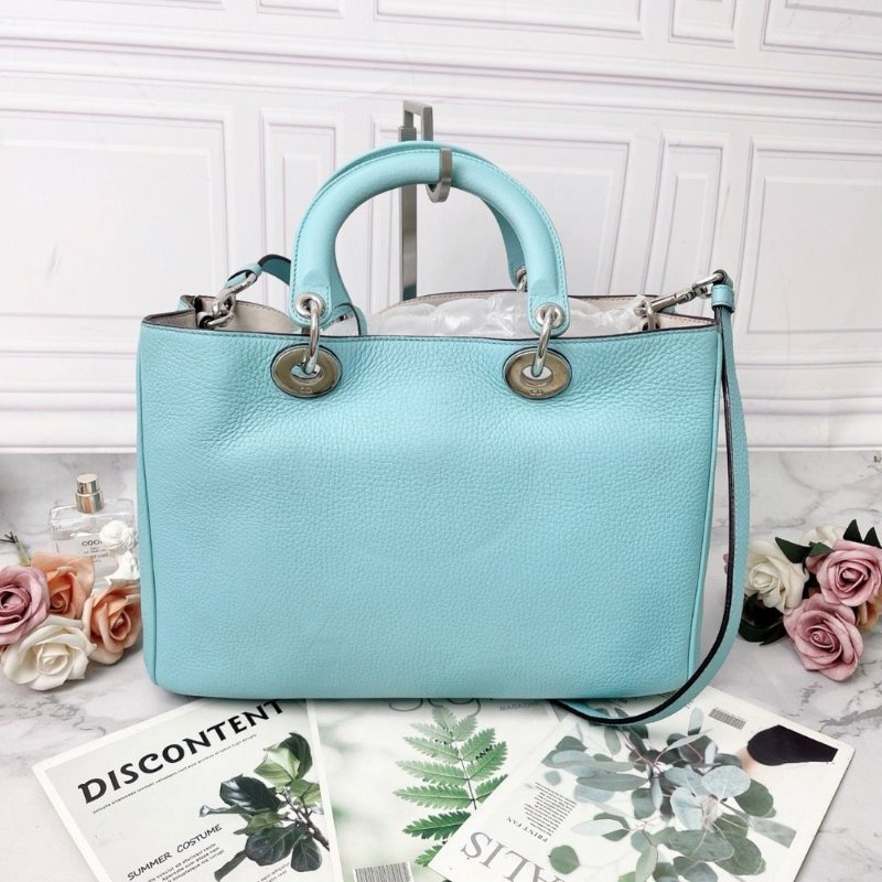 Dior 天藍色issimo肩背包32*12*22 98新配件塵袋-6