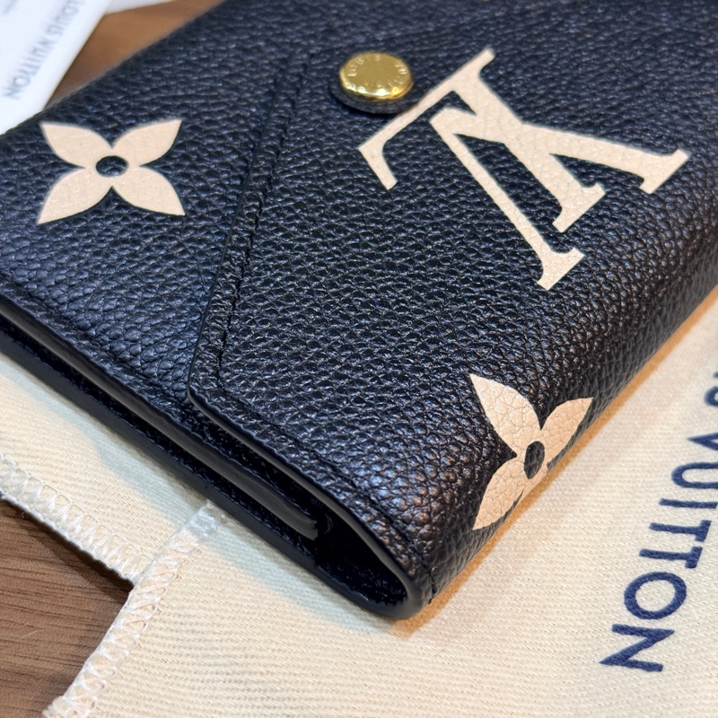 專櫃28000未使用品✨LV拼色黑白印花 牛皮短夾 可放鈔票 有拉鏈零錢袋-20