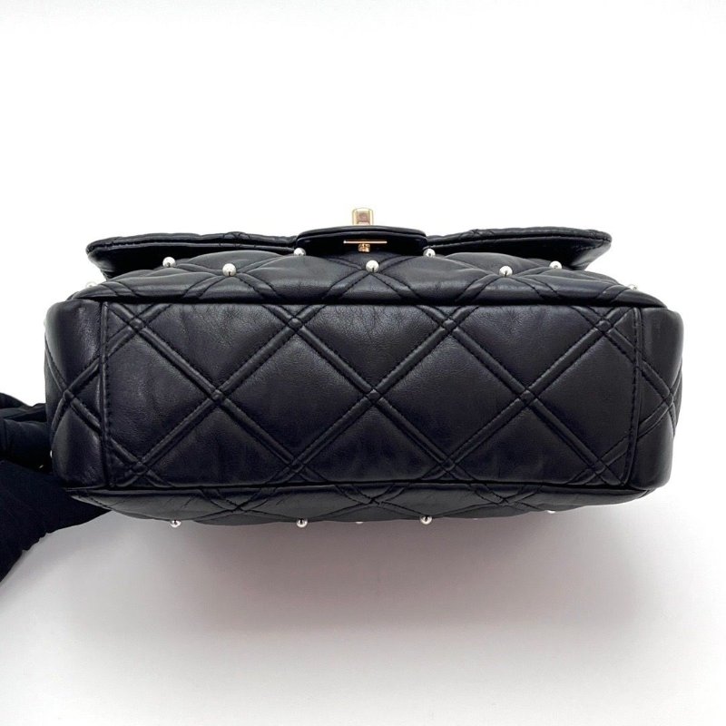 CHANEL 黑金限量珍珠鉚釘CF肩背斜背包24*14*7.5 98新配件保卡塵袋-4