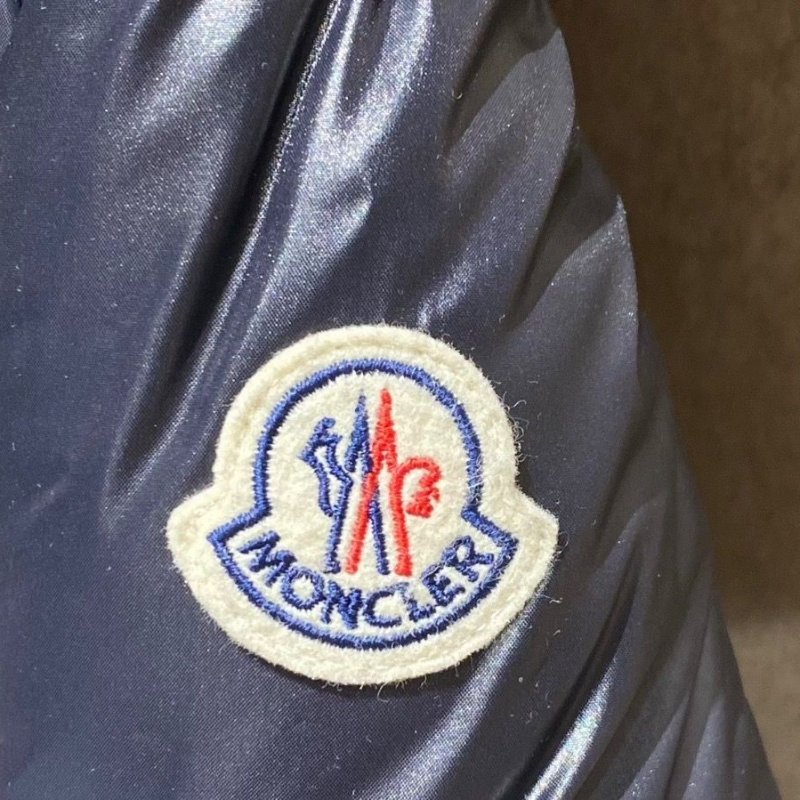 Moncler爆款22fw黑金Parana羽絨外套2碼 胸圍122cm 衣長72cm 99新配件塵袋衣架-3