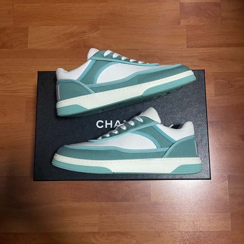 Chanel香奈兒23b低幫板鞋 女款 白綠37碼成色98新-0