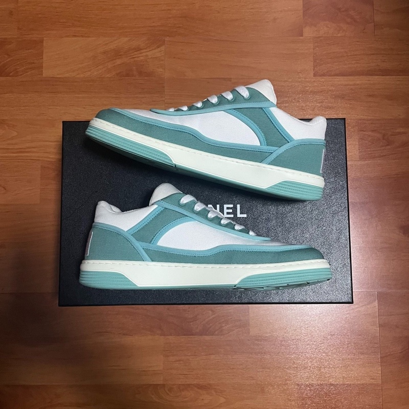 Chanel香奈兒23b低幫板鞋 女款 白綠37碼成色98新-1