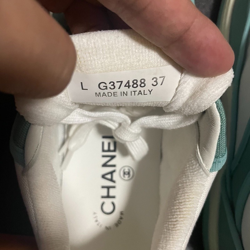 Chanel香奈兒23b低幫板鞋 女款 白綠37碼成色98新-7