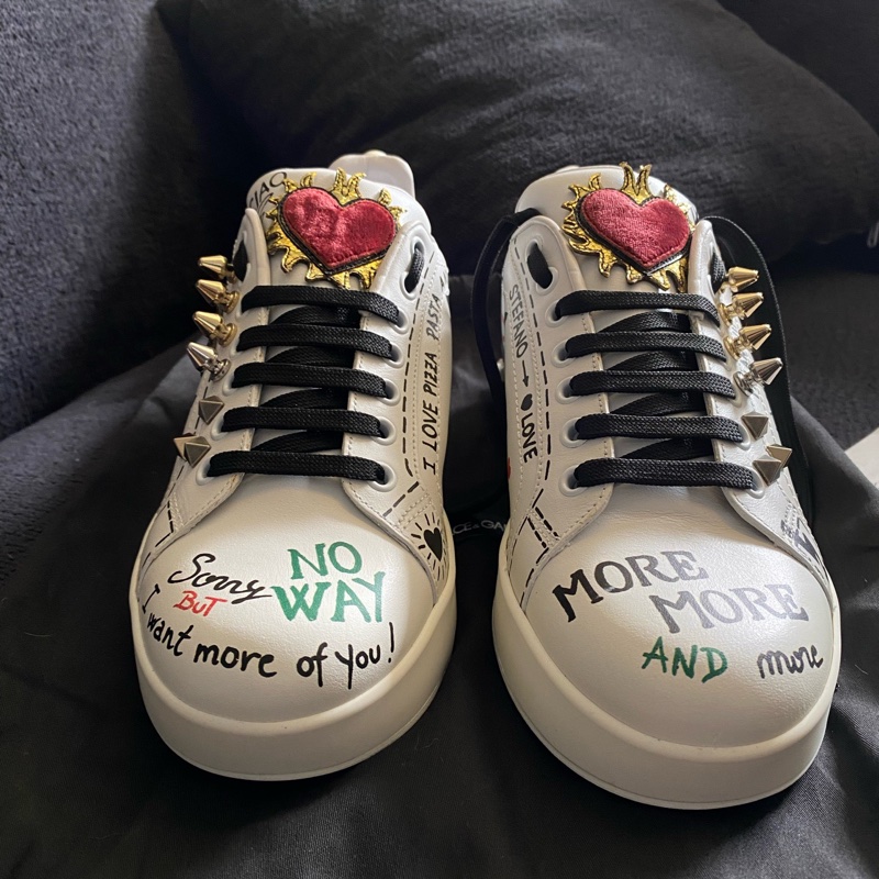 D&G杜嘉班納 限量版塗鴉鉚釘小白鞋 37碼-1