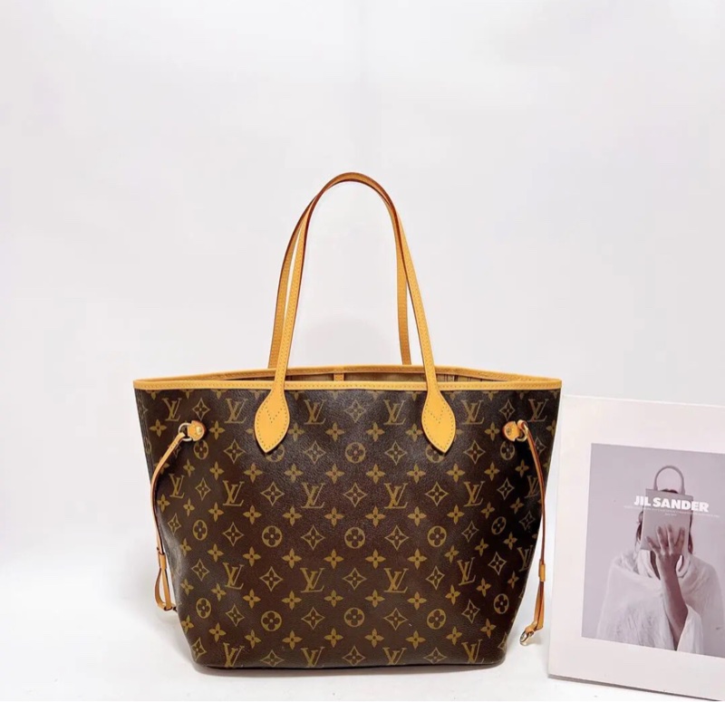 【90%新✨有塵袋】LV Neverfull 中號-0
