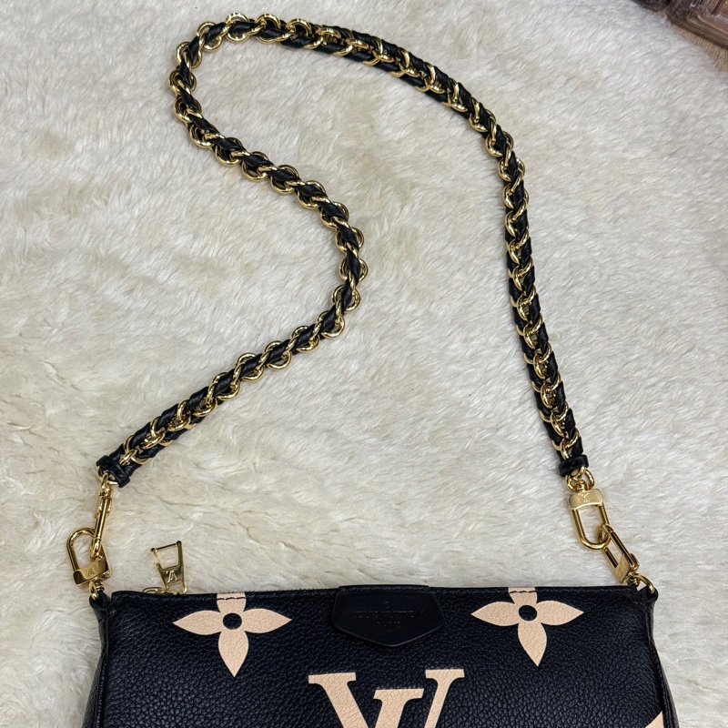 未使用品✨ 揹帶很美🖤LV 拼色印花 可放手機的牛皮麻將包 揹帶可拆卸-1