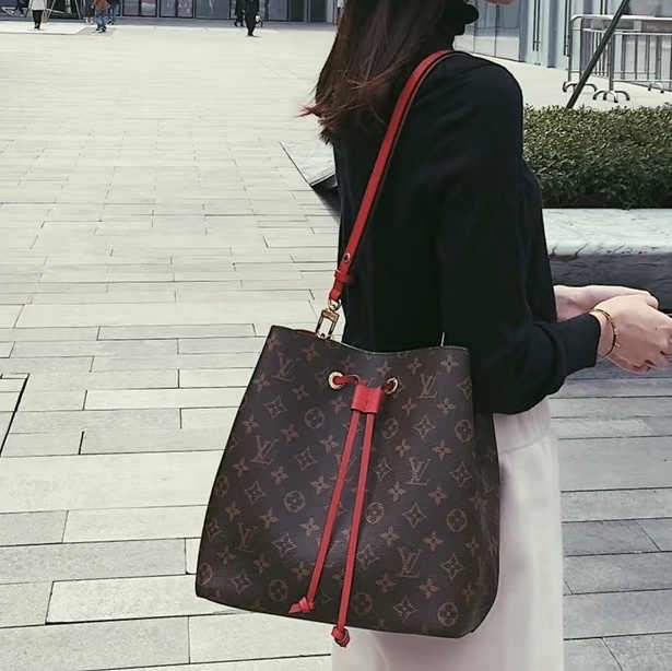 全網最低價🈶購證❤️🔥Lv 經典老花NEONOE紅桶配色水桶包單肩斜挎包-1