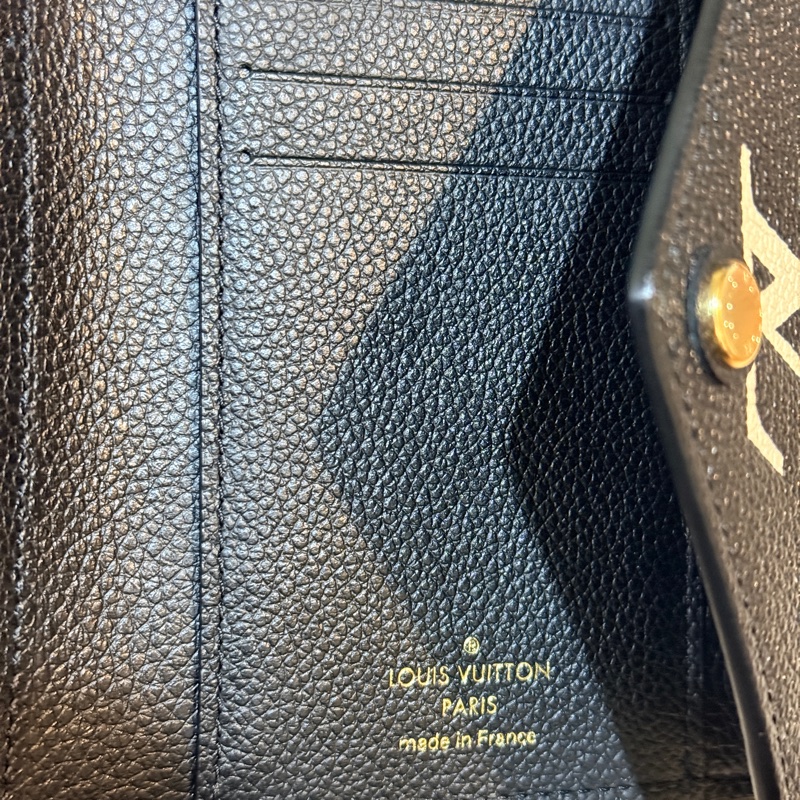 專櫃28000未使用品✨LV拼色黑白印花 牛皮短夾 可放鈔票 有拉鏈零-11
