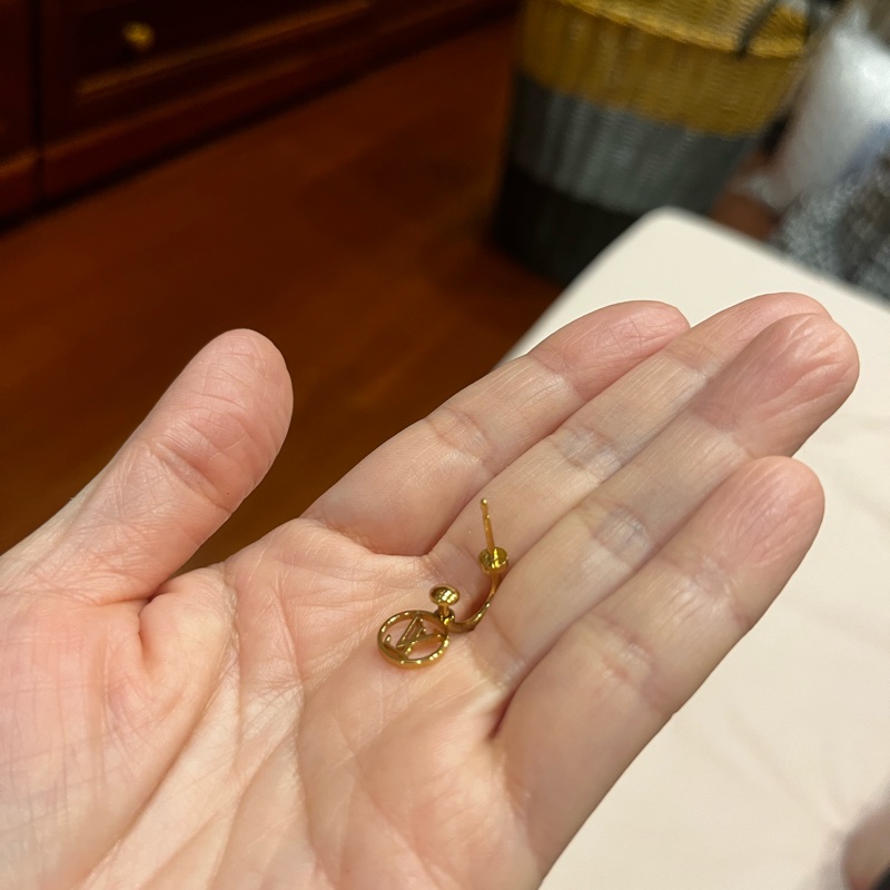 LV不對稱耳環一對-1