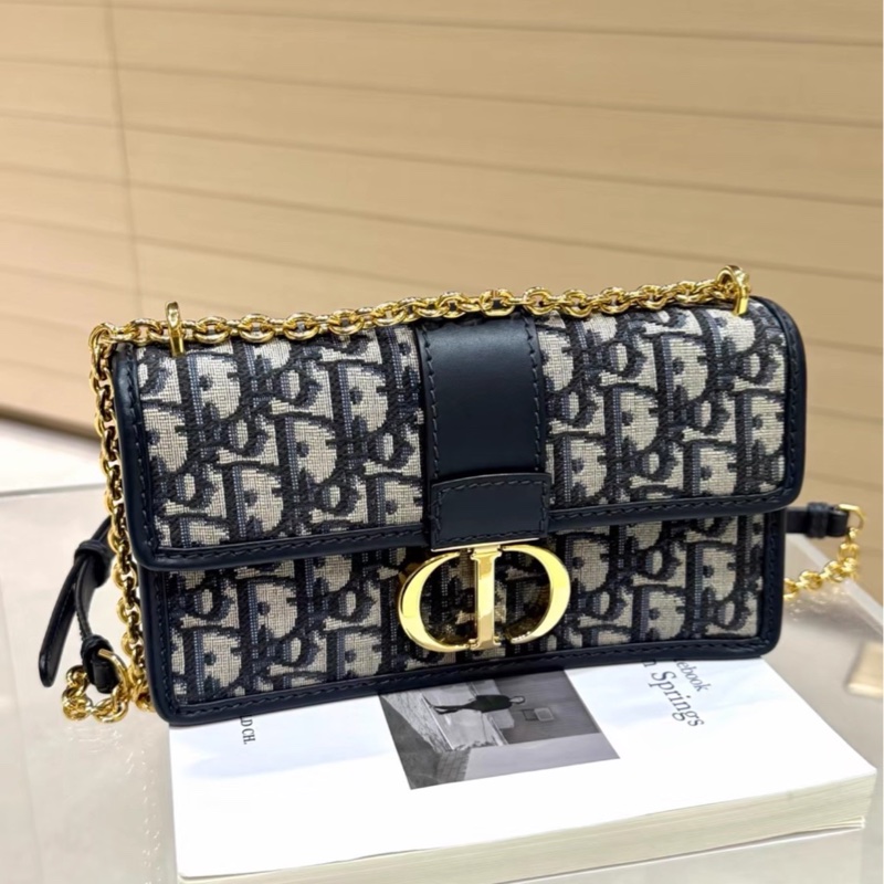 優雅秋冬必入款❄️99新🆕Dior小號Montaigne蒙田30刺繡老花翻蓋包🉑調節🉑拆卸鏈條斜挎包包-9