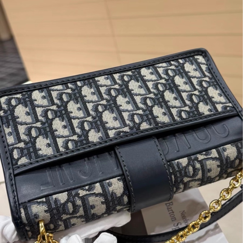 優雅秋冬必入款❄️99新🆕Dior小號Montaigne蒙田30刺繡老花翻蓋包🉑調節🉑拆卸鏈條斜挎包包-16