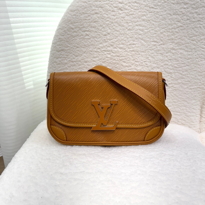 🧡路易威登法棍包LV淺焦糖色EPI牛皮大logo下蓋Buci法棍包M59459-7