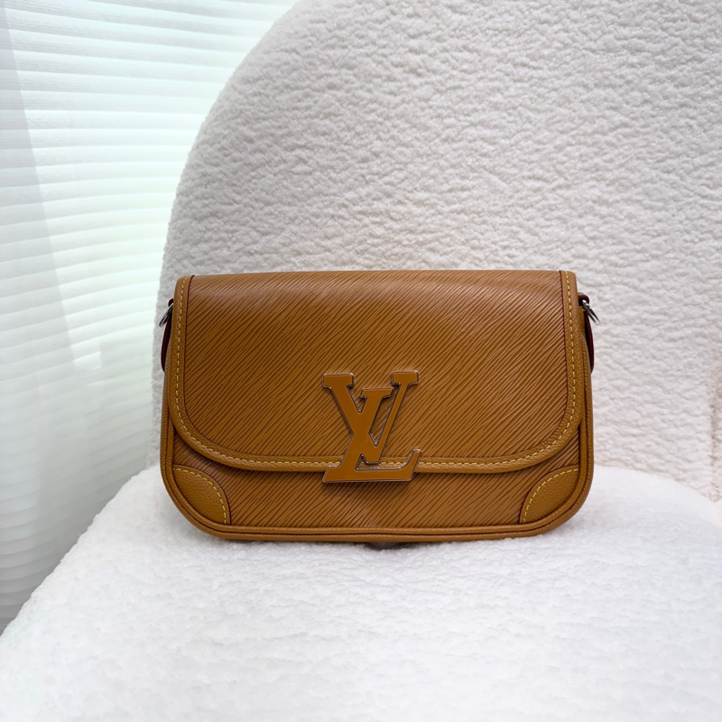 🧡路易威登法棍包LV淺焦糖色EPI牛皮大logo下蓋Buci法棍包M59459-8