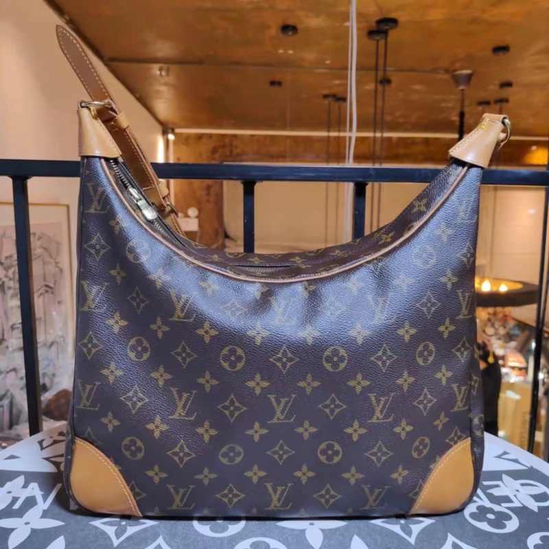 LV老花中号牛角包 好成色-1