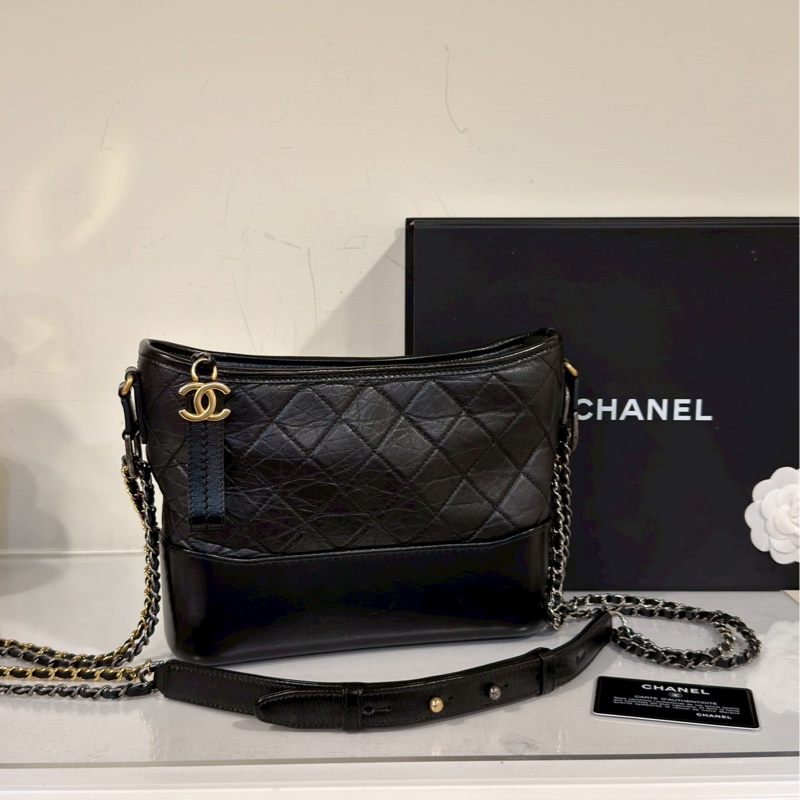 率性經典款😎黃金尺寸99新🆕Chanel黑金中號流浪包單肩斜挎包-6