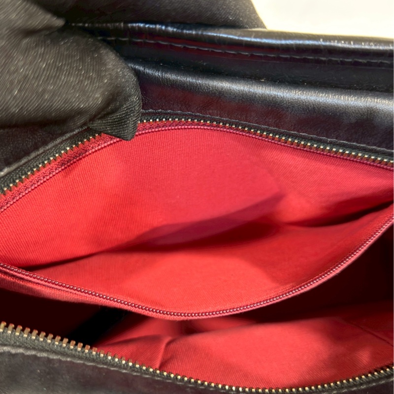 率性經典款😎黃金尺寸99新🆕Chanel黑金中號流浪包單肩斜挎包-23