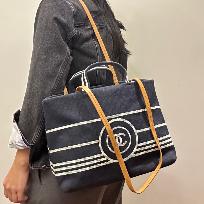 百看不厭👀極美稀有款😍Chanel 帆布藍白條紋沙灘托特包肩背手提包-5