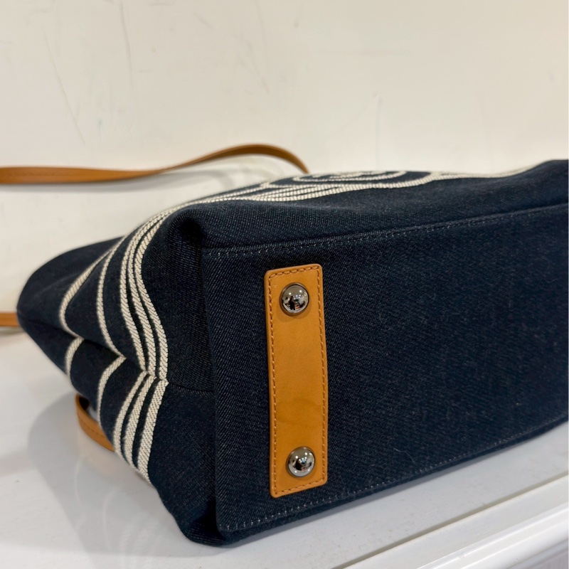 百看不厭👀極美稀有款😍Chanel 帆布藍白條紋沙灘托特包肩背手提包-13