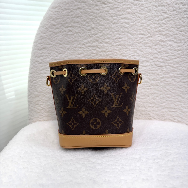🔥不用4萬🫶🏻路易威登小水桶LV原花Nano Noe束口手把水桶包M81266-5