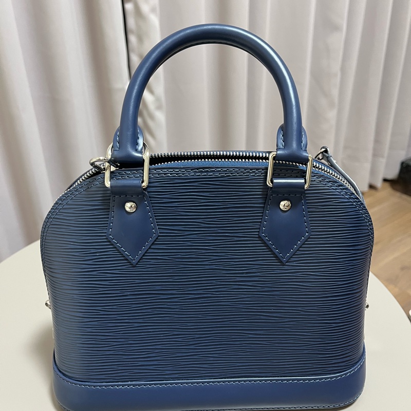 LV Alma BB 貝殼包 Epi牛皮 銀釦 深藍色-0