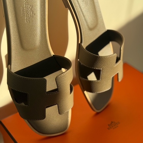Hermès 經典大象灰H拖鞋/全新品