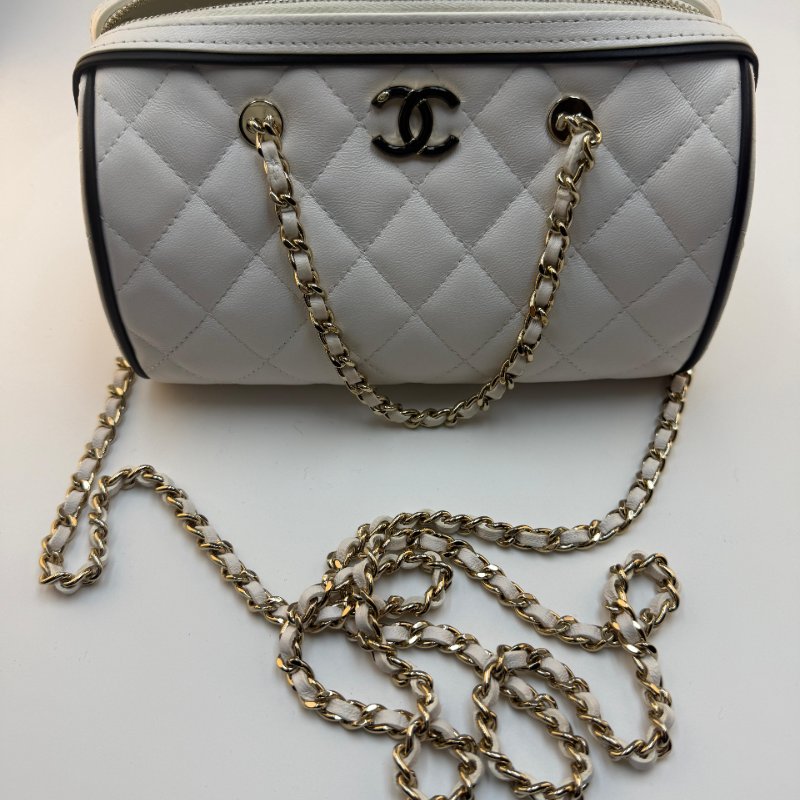 香奈兒白金黑標 2025 款保齡球單肩斜挎包-0