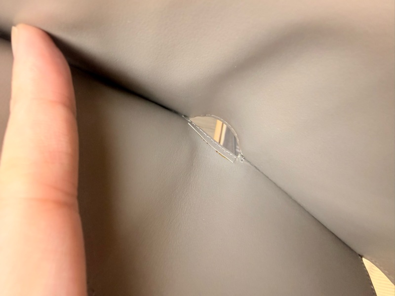 ✔️ Celine 粒面牛皮三折短夾（鵝卵石色）-20