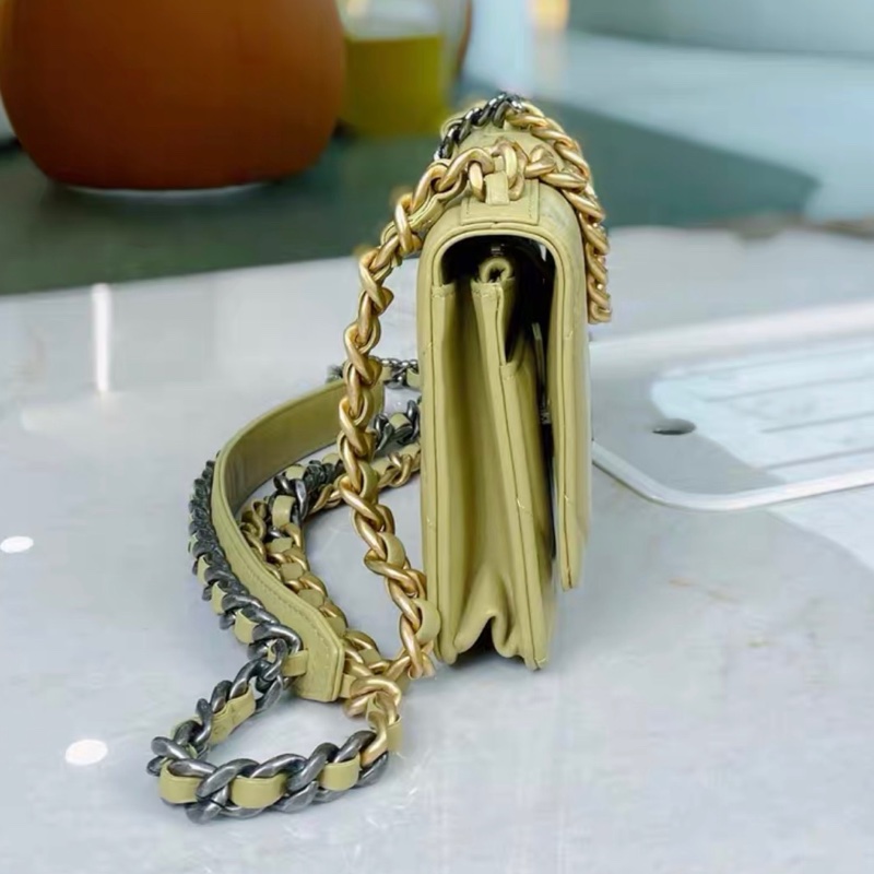 【96%新 ✨ 全網最抵】Chanel 19bag woc 羊皮 牛油果綠色 罕有色 芯片款-3