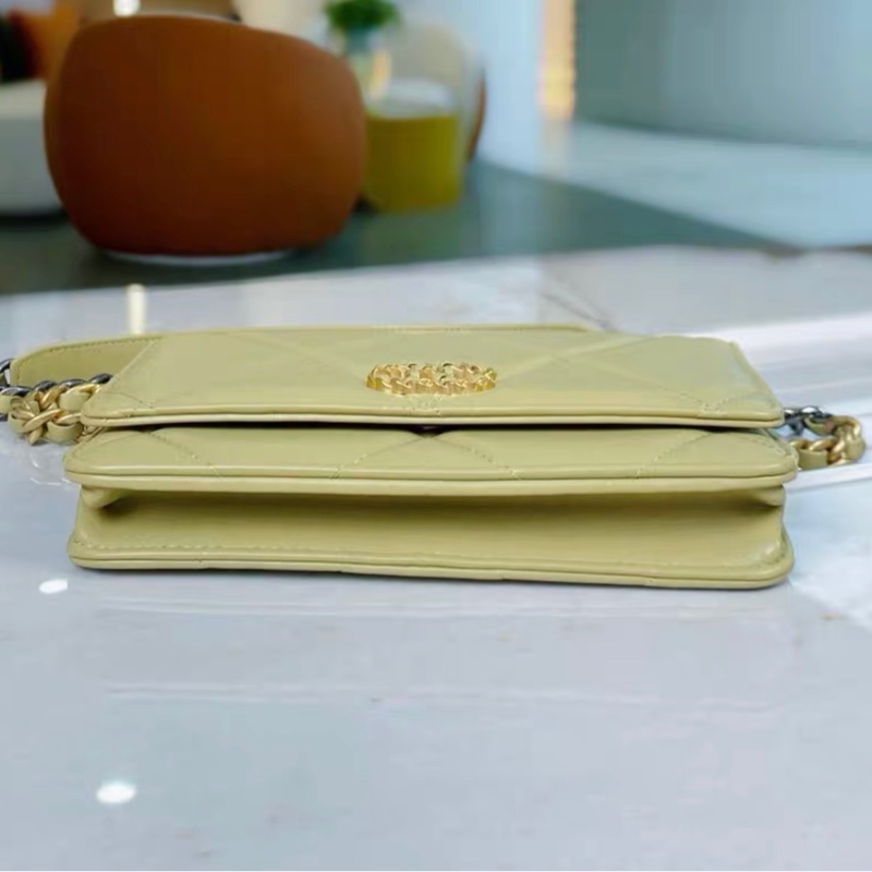 【96%新 ✨ 全網最抵】Chanel 19bag woc 羊皮 牛油果綠色 罕有色 芯片款-4