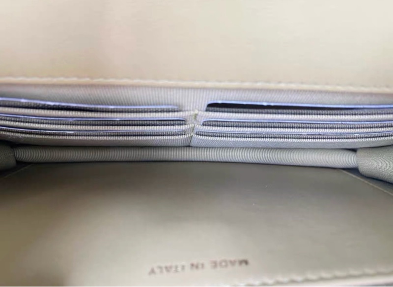 【96%新 ✨ 全網最抵】Chanel 19bag woc 羊皮 牛油果綠色 罕有色 芯片款-5