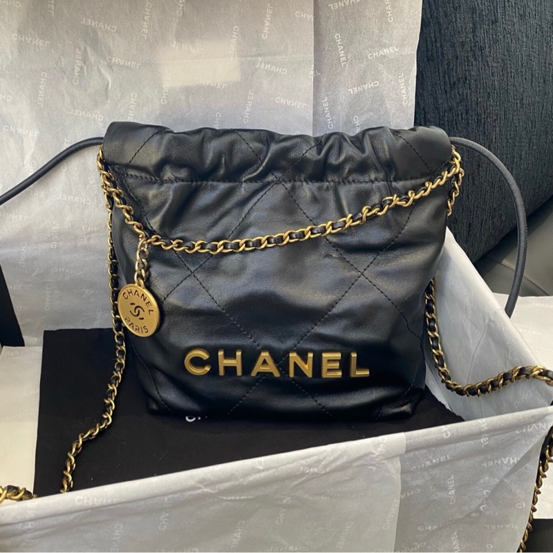 【98%新 ✨ 全網最抵】Chanel 22 bag mini 黑金 牛皮 芯片款 全套配件齊-0