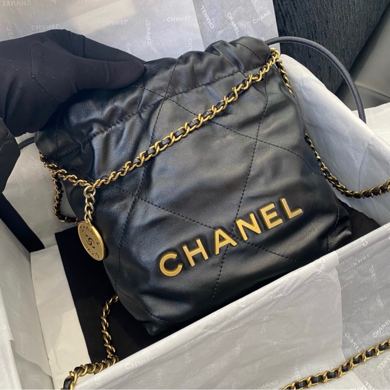 【98%新 ✨ 全網最抵】Chanel 22 bag mini 黑金 牛皮 芯片款 全套配件齊-1