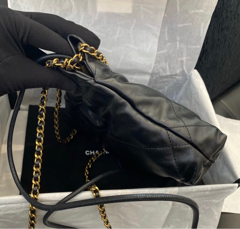 【98%新 ✨ 全網最抵】Chanel 22 bag mini 黑金 牛皮 芯片款 全套配件齊-3