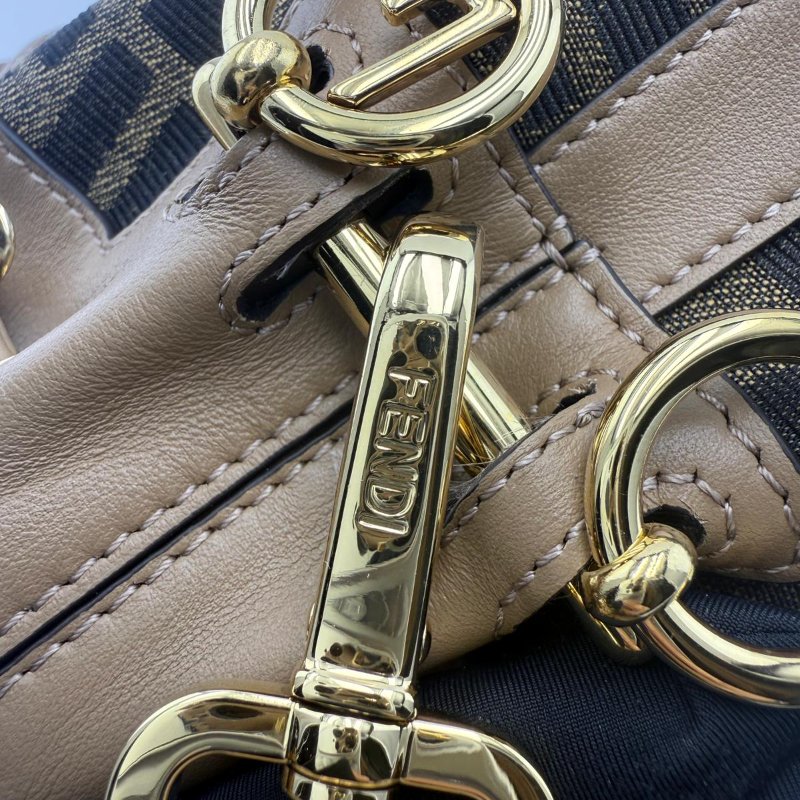 芬迪 Mon Tresor 老花抽繩水桶包-19