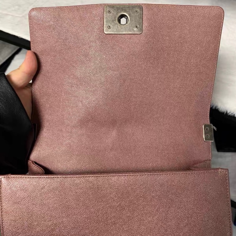 【98%新 ✨ 全網最抵】 Chanel leboy 中號 山形紋粉色 銀扣 荔枝牛皮 26開-6