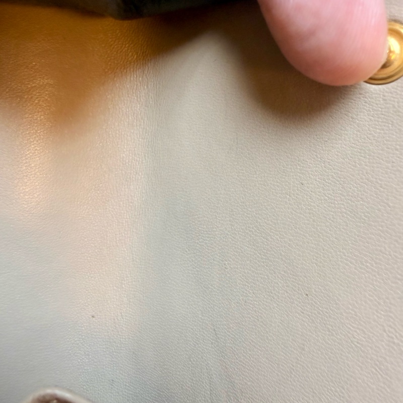 ✔️ Saint Laurent Paris YSL 聖羅蘭 魚子醬牛皮三折短夾(藕粉)-30