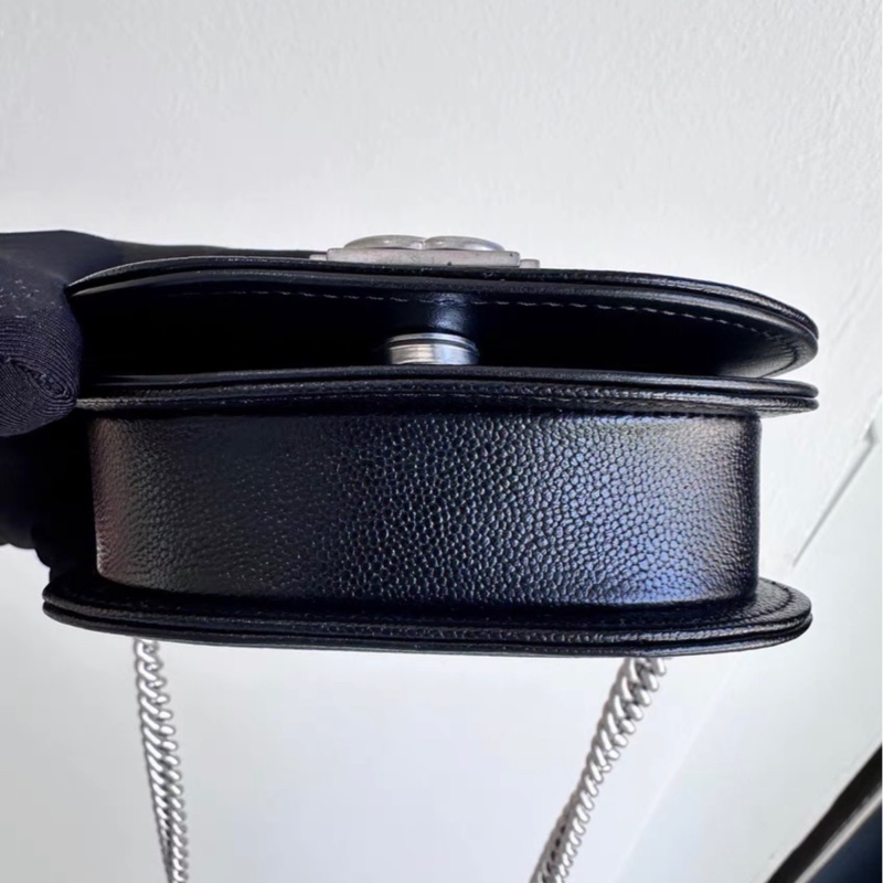 【99%新 ✨ 全網最低價!】Chanel黑銀荔枝皮 mini leboy馬鞍包 鏈條包 芯片款-4