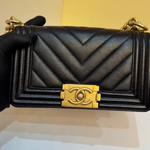 【96%新 ✨ 全網最低價】Chanel Leboy小號 24開 黑金山形紋 荔枝牛皮 鏈條包