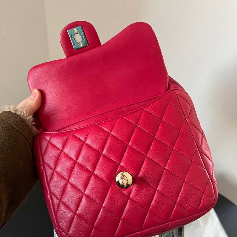 ✨Chanel 後背包 Jennie同款 99新有保卡❤️-10