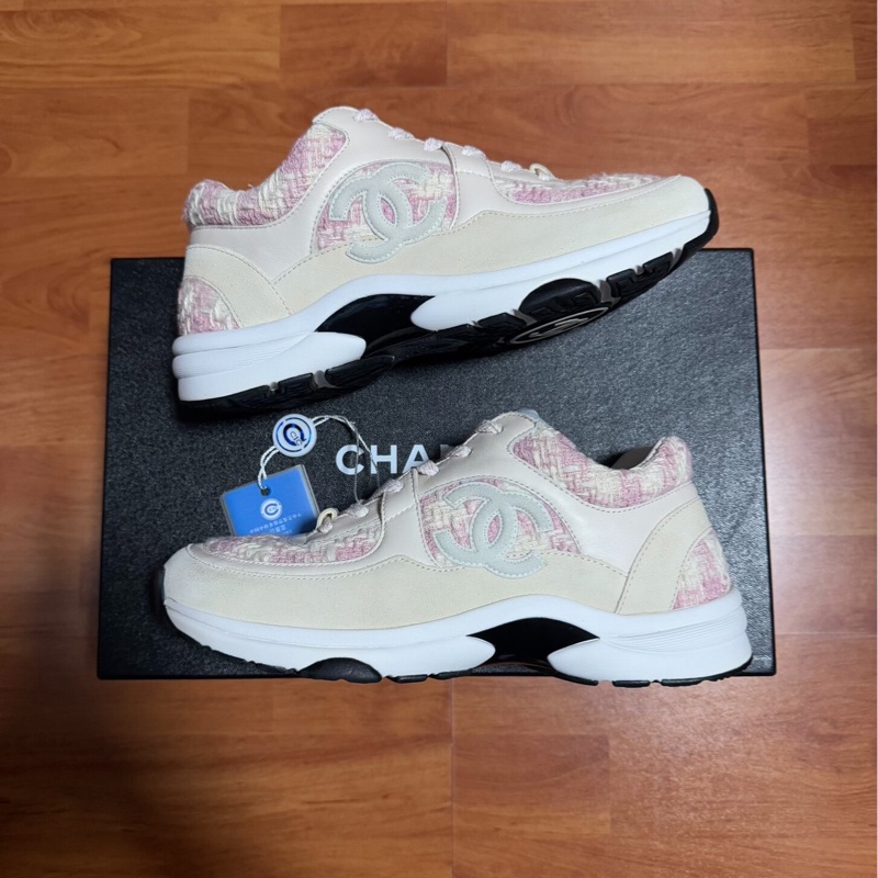 Chanel正品香奈兒徽標粗花毛呢運動鞋 粉米色 38碼-0