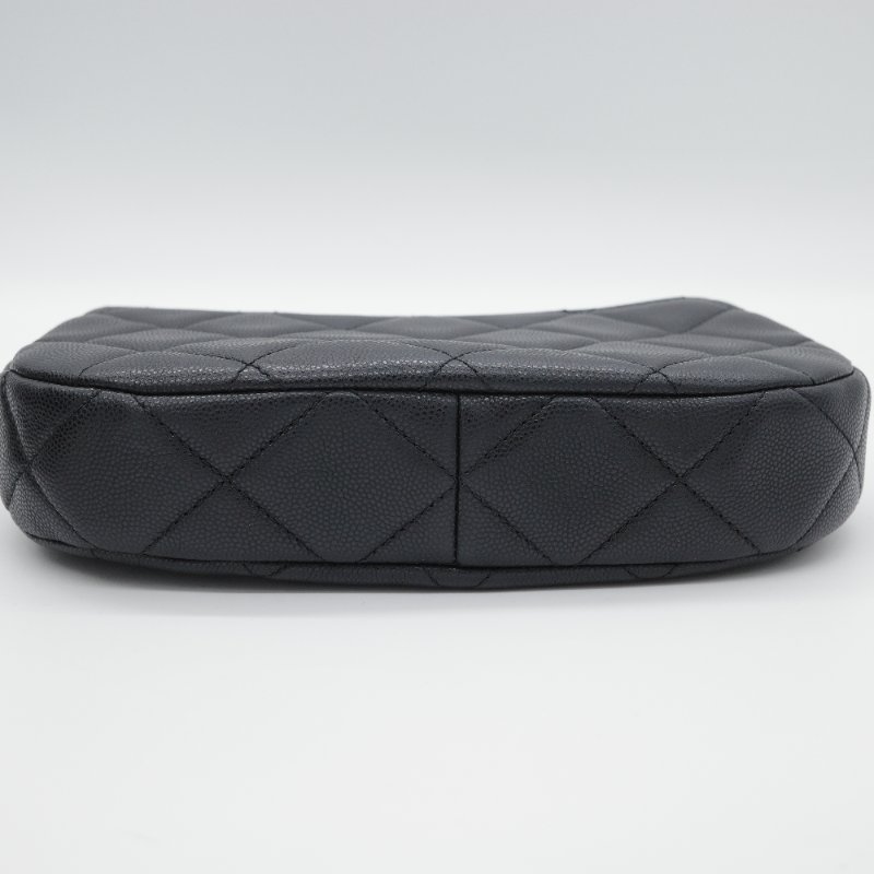 Chanel 香奈兒 Hobo 黑色 荔枝牛皮 月亮包 單肩包 腋下包-5