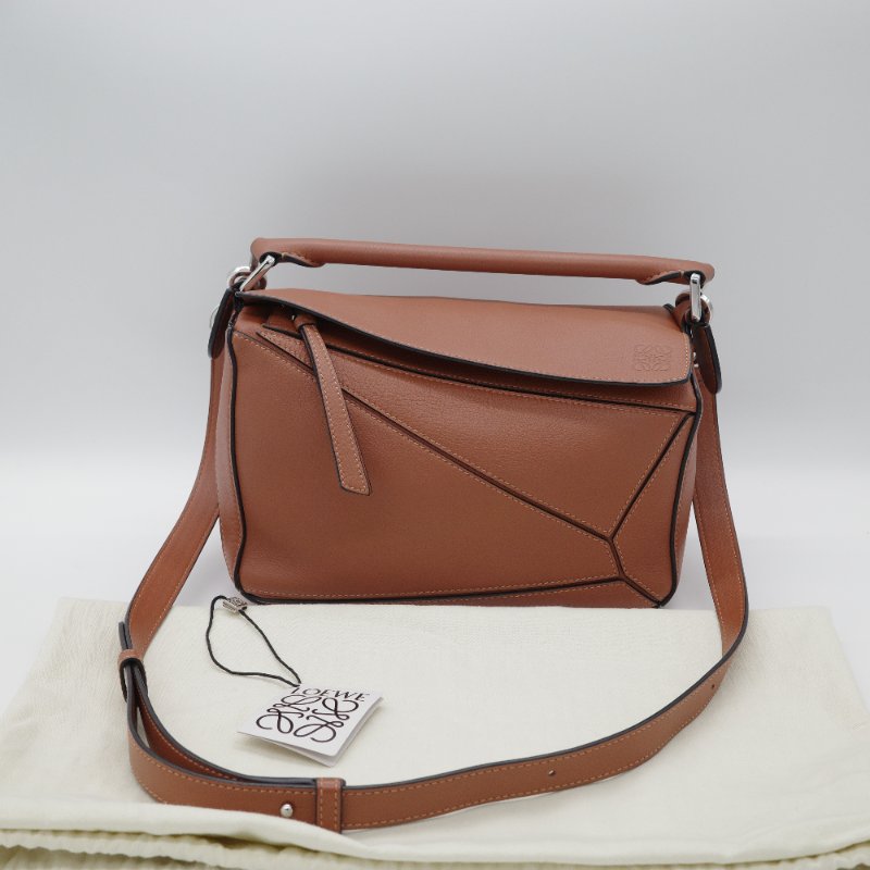 Loewe 羅威 小號 Puzzle 棕褐色 焦糖色 小牛皮 手提包 肩背包-1