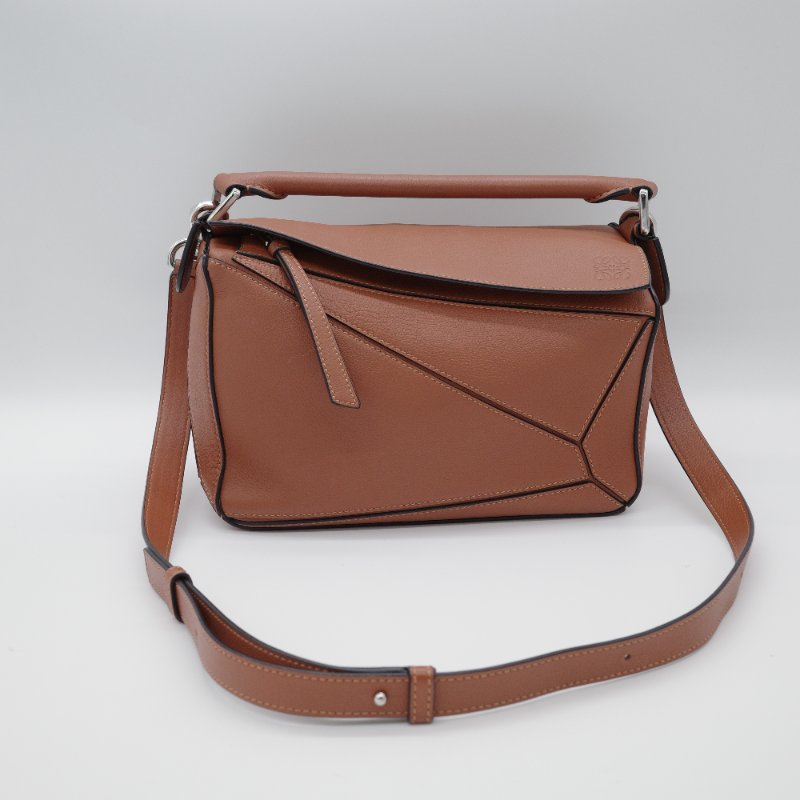 Loewe 羅威 小號 Puzzle 棕褐色 焦糖色 小牛皮 手提包 肩背包-2