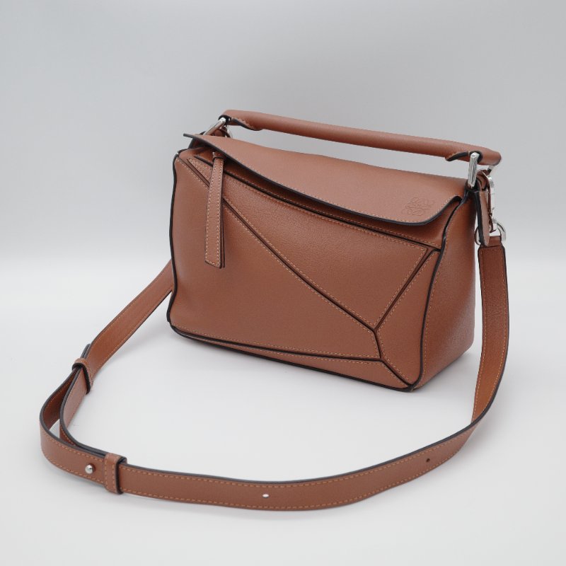 Loewe 羅威 小號 Puzzle 棕褐色 焦糖色 小牛皮 手提包 肩背包-3