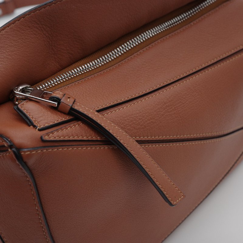 Loewe 羅威 小號 Puzzle 棕褐色 焦糖色 小牛皮 手提包 肩背包-10