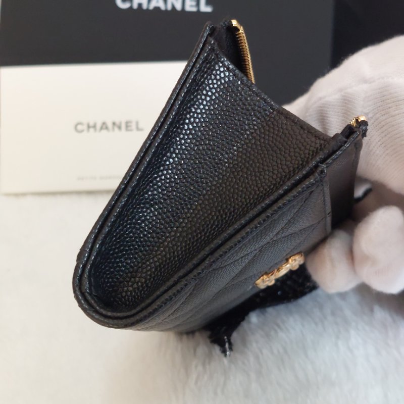 CHANEL金色雙CLOGO菱格粒紋牛皮L型拉鍊卡夾/零錢包(黑色AP5015B)全新品-32